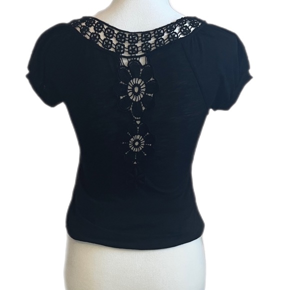 Energie Top with Cute Emboidered Back Black Size S - Picture 2 of 7